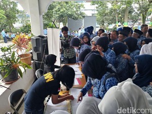 300 Pegawai Disdik dan Guru Kota Bandung Dites Urin Mendadak