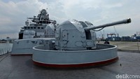 Kapal perang Rusia itu bersandar sejak 27 November 2017.