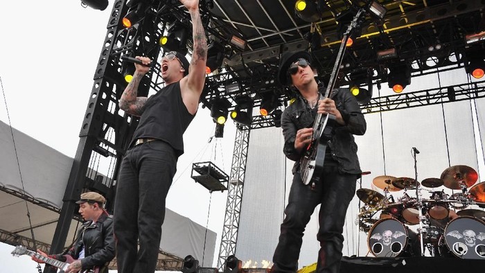 Avenged Sevenfold Avenged Sevenfold