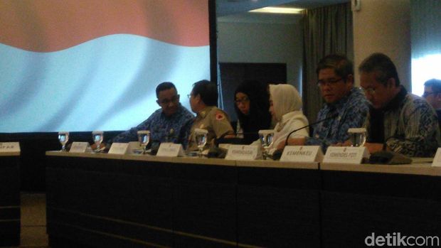  Kemenko PMK menggelar rakor tingkat menteri (RTM) tentang siaga darurat banjir dan tanah longsor, Rabu (29/11/2017)