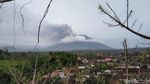 Foto: Aktivitas Gunung Agung dan Warga Bali Pagi Ini