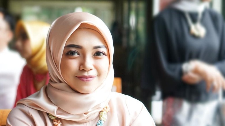 Seleb Media Sosial dan Cita-cita Anak Masa Kini Seleb Media Sosial dan Cita-cita Anak Masa Kini