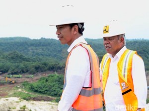 Jokowi Kejar Pemerataan Lewat Pembangunan Infrastruktur