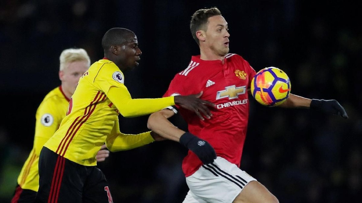 Aksi Nemanja Matic pada laga melawan Watford (Andrew Couldridge/Action Images via Reuters)