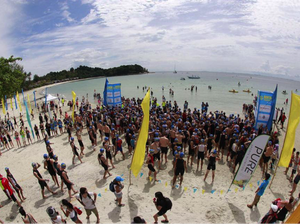 Atlet Mancanegara Antusias Ikuti Pariaman Triathlon 2017