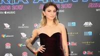 Di salah satu nominasi utama itu ada juga nama Julia Michaels. Foto: Getty Images