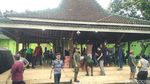 Foto: Kondisi Korban Banjir di Pos Pengungsian Kebonagung Bantul