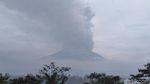 Foto: Aktivitas Gunung Agung dan Warga Bali Pagi Ini