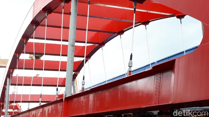 Apa Kabar Pembangunan Jembatan Holtekamp yang Dibanggakan Jokowi?