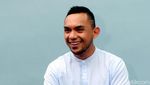 Fakhrul Razi Eksis Lagi Usai Rina Nose Buka Hijab