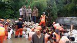 Tanggul Jatipadang Jebol Lagi! Begini Penampakannya