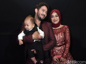 Aryani dan Donny Michael Sudah Belikan Anak Motor Balap