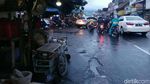 Melihat PKL Cicadas, PR yang Belum Dibereskan Ridwan Kamil