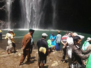 Jam Berkunjung Wisata Air Terjun Madakaripura Dibatasi, Ada Apa?