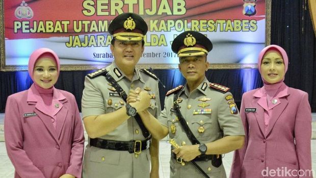 Salah satu pejabat yang dimutasi adalah Kapolrestabes Surabaya Kombespol Mohammad Iqbal