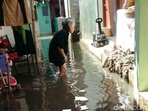 Kerap Kebanjiran, Warga Jatipadang Berharap Anies Datang Lagi