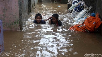 Hujan Lagi, Kawasan Jatipadang Banjir Lagi