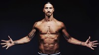 Punya kemampuan atletik yang di atas rata-rata, Zlatan Ibrahimovic juga punya tubuh kekar berotot. (Foto: instagram/iamzlatanibrahimovic)