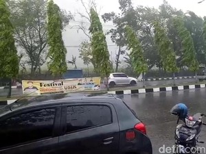 Siklon Dahlia, Basarnas Imbau Wisatawan Tak ke Palabuanratu