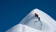 Salju Longsor di Himalaya Tewaskan 10 Pendaki, 18 Orang Hilang