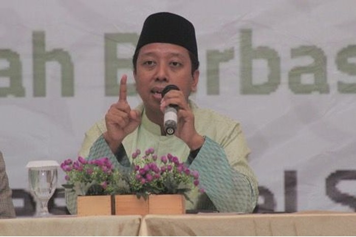 Jelang Pilgub Jateng, Romi PPP Minta Masukan Kiai