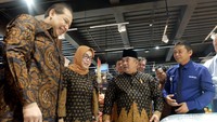Hadir pula Bupati Sukoharjo, Wardoyo Wijaya. Dia juga menyampaikan aspirasi pada CT. Dia menyebut CT juga berperan dengan membangun sekolah di Sukoharjo.