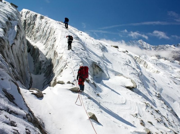 Danau Tengkorak India yang Berusia Ribuan Tahun