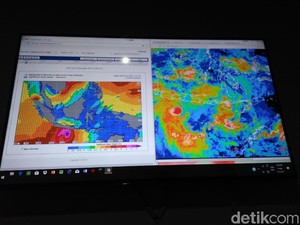 Siklon Dahlia Melemah di Pulau Jawa Tapi Masih Kuat di Sumatra