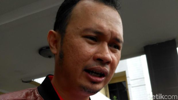 Gerindra: Kacamata Gucci Mulan Jameela Cuma Endorse, Ada Kesalahan Admin IG