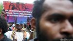 Foto: Aksi Tuntut Penutupan Freeport yang Berhias Bintang Kejora