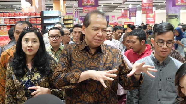 CT dan Gibran di Transmart Sukoharjo