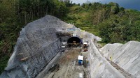 Terowongan ini merupakan salah satu jalur transportasi kereta api yang menghubungkan Cilacap dan Purwokerto di mana jalur tersebut merupakan konektivitas yang sangat penting dalam masyarakat Jawa Tengah. Dok. PT PP (Persero) Tbk.