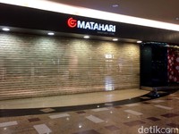 Sevel, Matahari, Hingga Debenhams Tutup Gerai di 2017