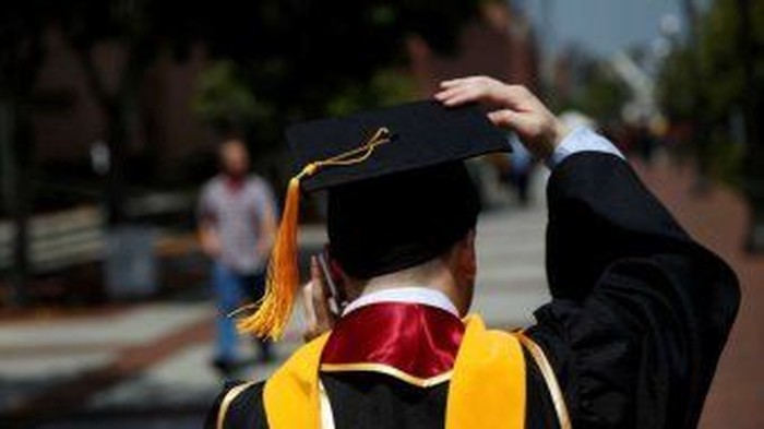 Mahasiswa Australia Semakin Lama Selesaikan Studi