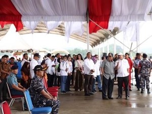 Peserta Weh Island Night Carnival Sail Sabang 2017 Membeludak