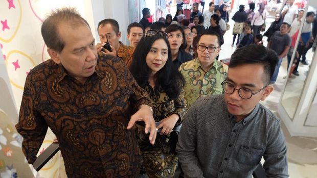 CT dan Gibran di Transmart Sukoharjo