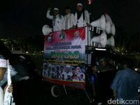 Massa Reuni 212 Kumpul di Monas, Dengarkan Lantunan Ayat Alquran