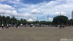 Foto: Usai Reuni 212, Lapangan Monas Bersih