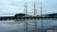 Pelabuhan tersebut merupakan lokasi diselenggarakannya acara puncak Sail Sabang 2017 yang sudah berlangsung sejak 28 November lalu.