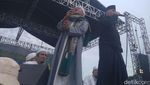 Foto: Melihat Lagi Momen 212 dari Salat Subuh Hingga Monas Bersih Lagi