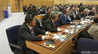 Rizal Sukma dan tim di sidang IMO assembly ke-30