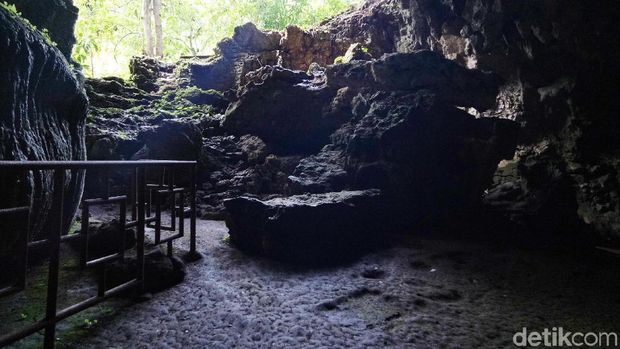 Akhir Pekan di Palembang: Telusuri Gua Manusia Purba