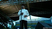 Anies berpidato di panggung Reuni 212. Dia berpesan agar kegiatan Reuni 212 berjalan damai.Fotografer: Kanavino Ahmad Rizqo/detikcom