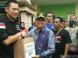 Serahkan Bantuan ke Korban Banjir di Bantul, AHY: Murni Kemanusiaan