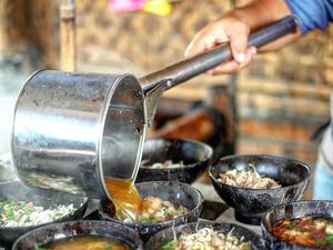 Jajan Enak dengan Rp 10 Ribu di Jogja hingga Tempat Makan Enak di Semarang