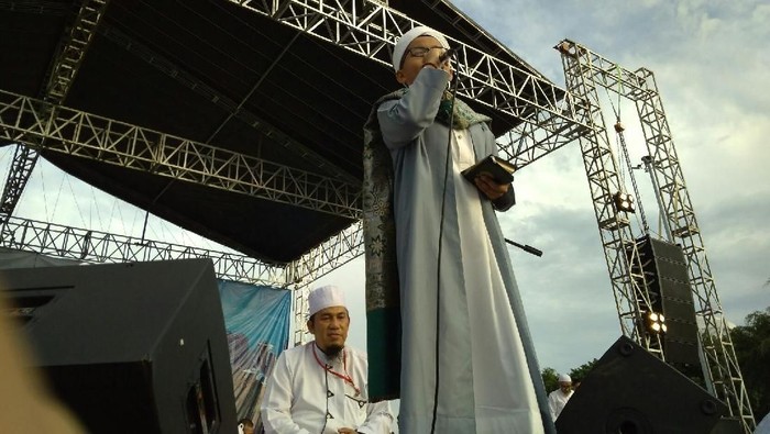 Tangisan Rasyid, Hafiz Cilik Ketika Membaca Alquran di Reuni 212