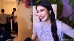 Sandra Dewi, Si Bumil Cantik Nan Menawan