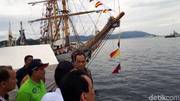 Terbang ke Aceh, Menhub Janjikan Pengembangan Pelabuhan Sabang