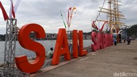 Pelabuhan ini berada di ujung paling barat Indonesia.