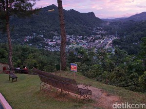 Ini Spot Terbaik untuk Melihat Sawahlunto dari Ketinggian